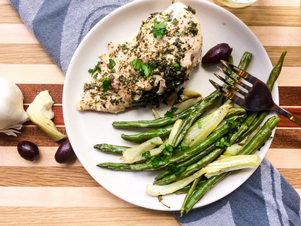RECIPE: Kale & Olive Stuffed Chicken with Green Beans & Fennel | Paleo, Whole30, Low-Carb | by Candace Kennedy 